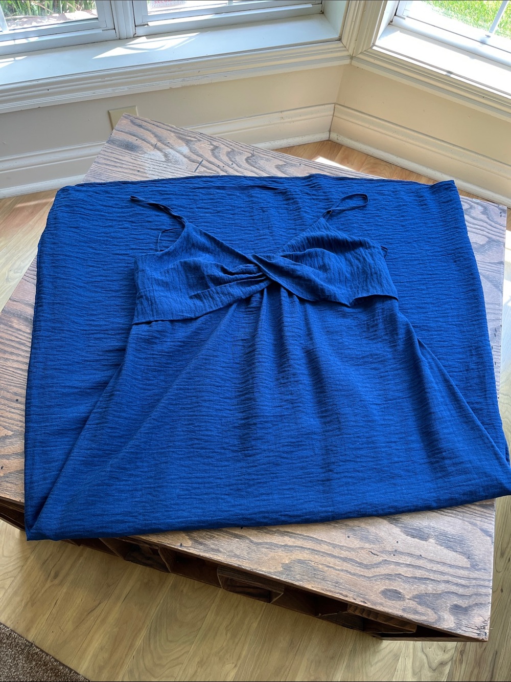 Banana Republic Navy flowy sundress with adjustable straps max dress size L